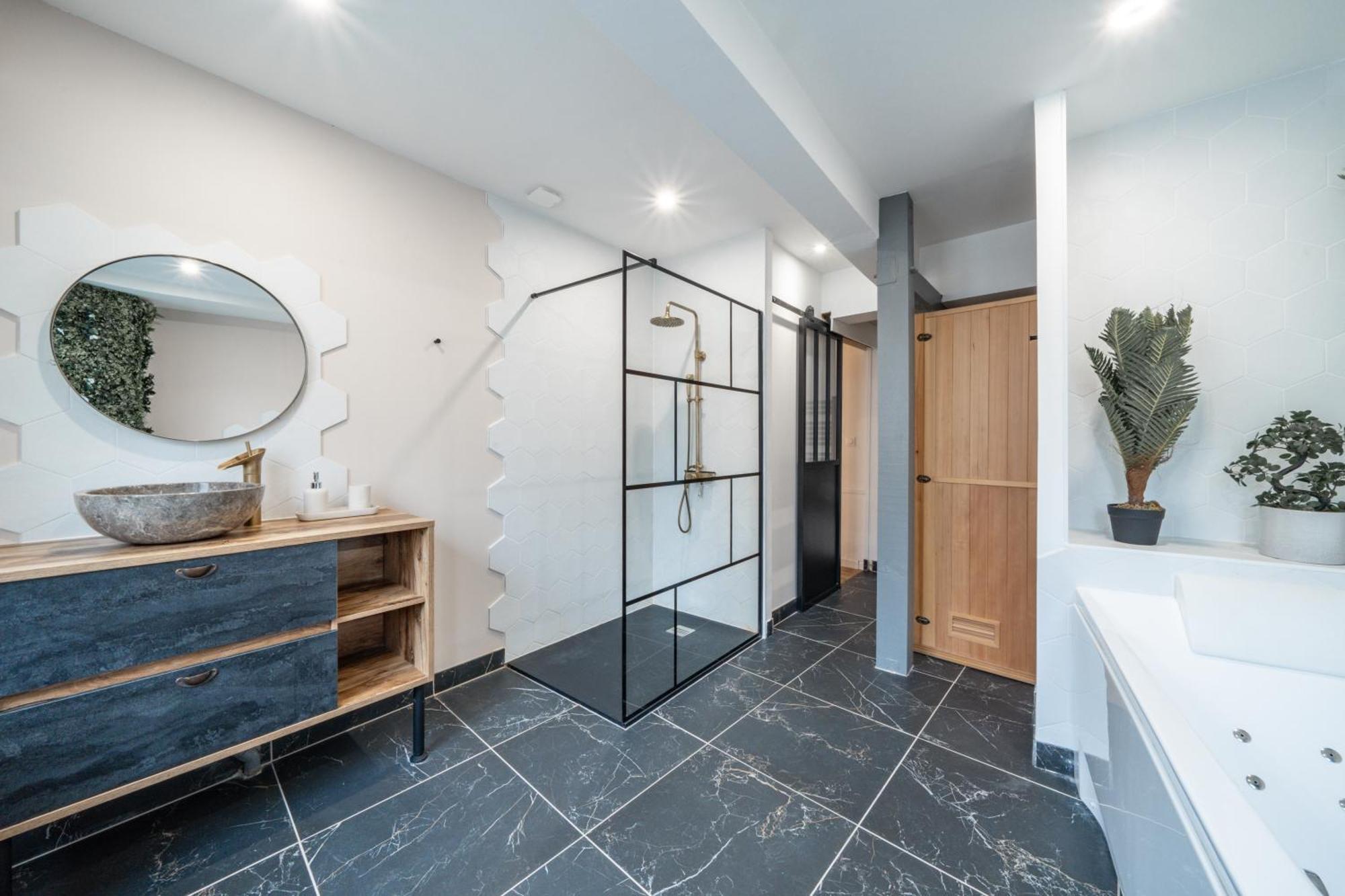 L'Evasion Amboise, Sauna Jacuzzi Экстерьер фото